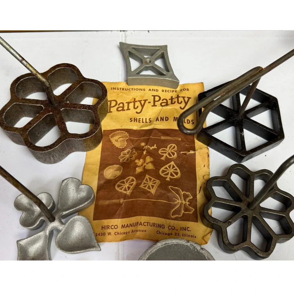 Vintage Hirco Party-Patty Rosette Iron Set-Cast Metal Molds - 15 pieces w/manual